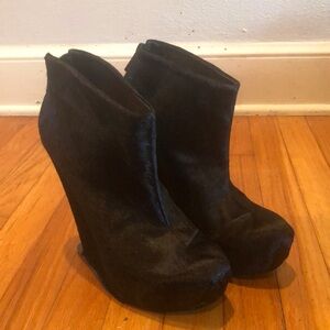 Black fur high heeled booties